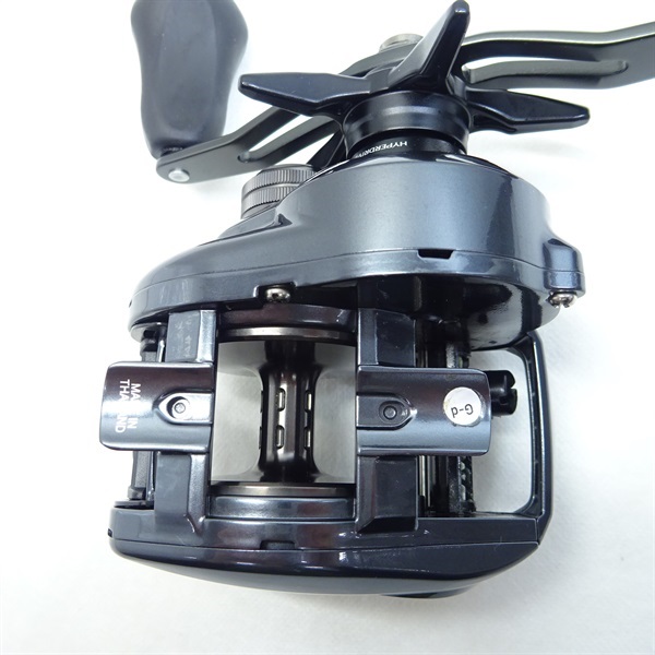 ２１タトゥーラＴＷ３００ 右